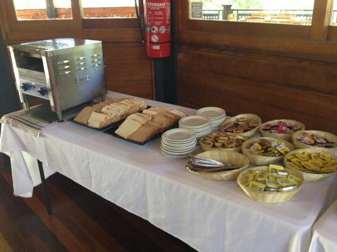 Fraser Island Retreat - Mackay Tourism 1