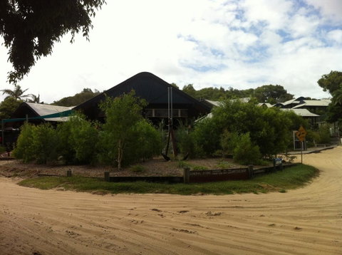 Fraser Island Retreat - Mackay Tourism 7