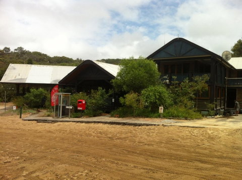 Fraser Island Retreat - Mackay Tourism 14