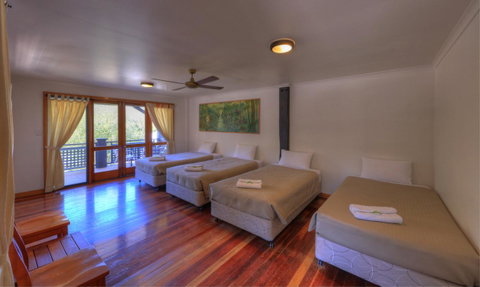 Fraser Island Retreat - Mackay Tourism 13