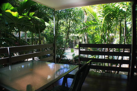 Boutique Bungalows - Mackay Tourism 36