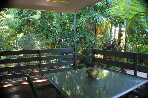 Boutique Bungalows - Mackay Tourism 38