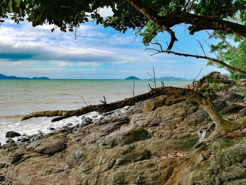 Boutique Bungalows - Mackay Tourism 12