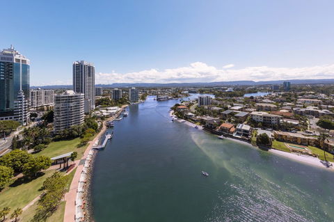 Vibe Hotel Gold Coast - Mackay Tourism 28