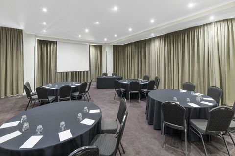 Vibe Hotel Gold Coast - Mackay Tourism 21