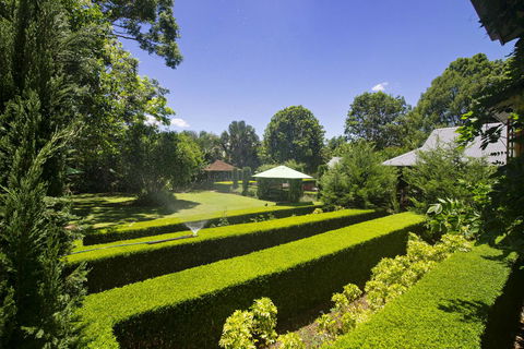 Allumbah Pocket Cottages - Mackay Tourism 17