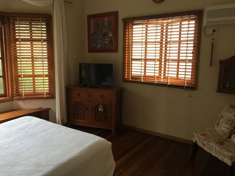 Allumbah Pocket Cottages - Mackay Tourism 44