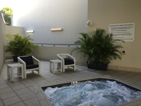 Tribeca Apartments - Mackay Tourism 17