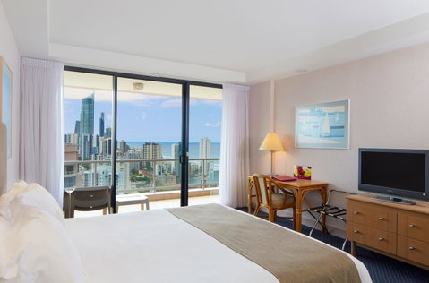 Crowne Plaza Surfers Paradise, An IHG Hotel - Mackay Tourism 32