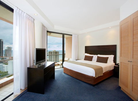 Crowne Plaza Surfers Paradise, An IHG Hotel - Mackay Tourism 28