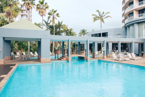 Crowne Plaza Surfers Paradise, An IHG Hotel - Mackay Tourism 9