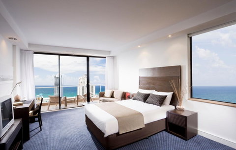 Crowne Plaza Surfers Paradise, An IHG Hotel - Mackay Tourism 5