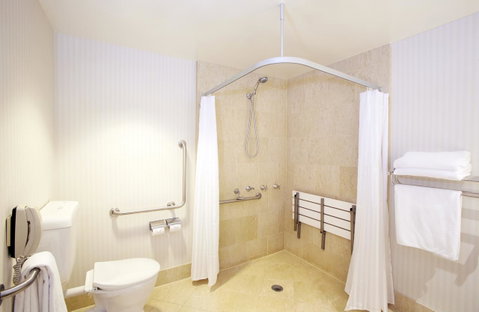 Crowne Plaza Surfers Paradise, An IHG Hotel - Mackay Tourism 40