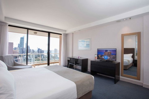 Crowne Plaza Surfers Paradise, An IHG Hotel - Mackay Tourism 18