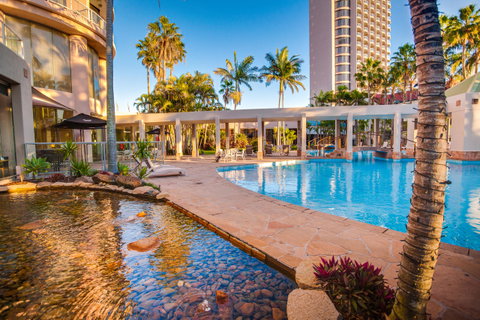 Crowne Plaza Surfers Paradise, An IHG Hotel - Mackay Tourism 4