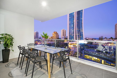 Circle On Cavill, Apartments And Sub Penthouses - We Accommodate - Mackay Tourism 34