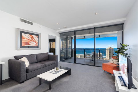 Circle On Cavill, Apartments And Sub Penthouses - We Accommodate - Mackay Tourism 7