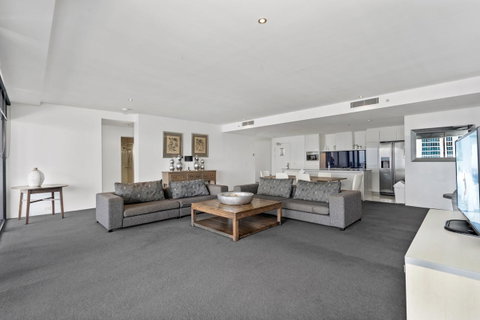 Circle On Cavill, Apartments And Sub Penthouses - We Accommodate - Mackay Tourism 19