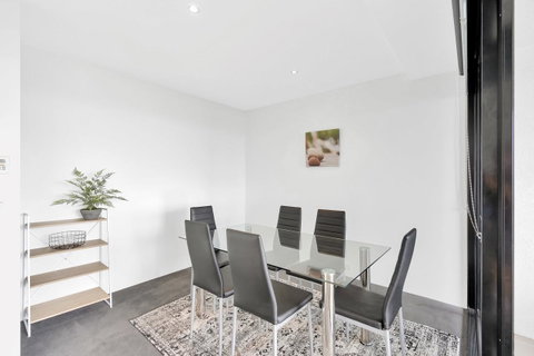 Circle On Cavill, Apartments And Sub Penthouses - We Accommodate - Mackay Tourism 11