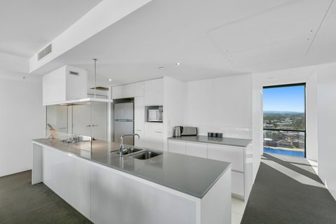 Circle On Cavill, Apartments And Sub Penthouses - We Accommodate - Mackay Tourism 32