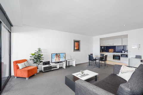 Circle On Cavill, Apartments And Sub Penthouses - We Accommodate - Mackay Tourism 6