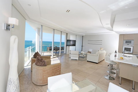 Oceans Mooloolaba - Mackay Tourism 3