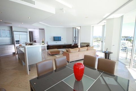 Oceans Mooloolaba - Mackay Tourism 25
