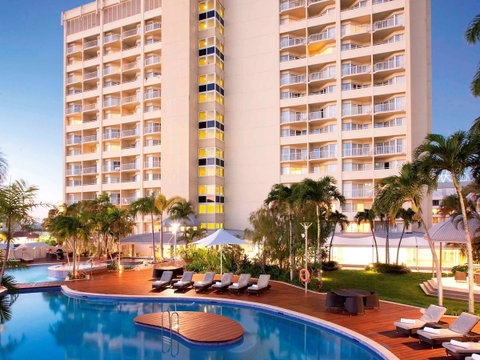 Pullman Cairns International - Mackay Tourism 40