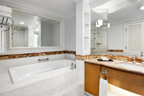 JW Marriott Gold Coast Resort & Spa - Mackay Tourism 22