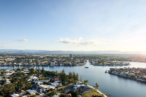 JW Marriott Gold Coast Resort & Spa - Mackay Tourism 12
