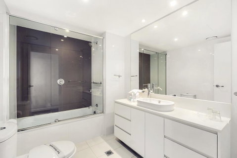 H Star Residences-- Paradise Stayz - Mackay Tourism 0