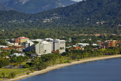 Cairns Harbourside Hotel - Mackay Tourism 5