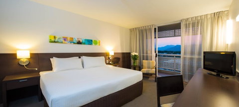 Cairns Harbourside Hotel - Mackay Tourism 3