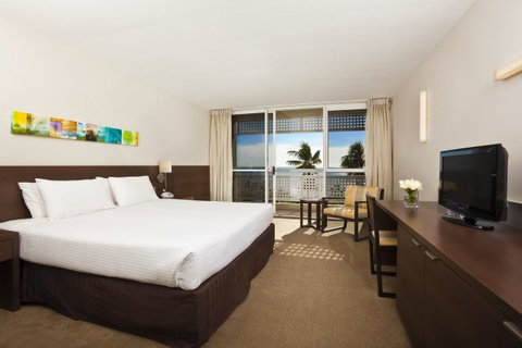 Cairns Harbourside Hotel - Mackay Tourism 10