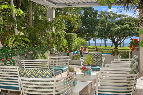 Cairns Harbourside Hotel - Mackay Tourism 1