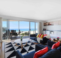 Sandbox Luxury Beach Front Apartments - Mackay Tourism