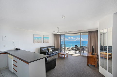 Catalina Resort - Mackay Tourism 38