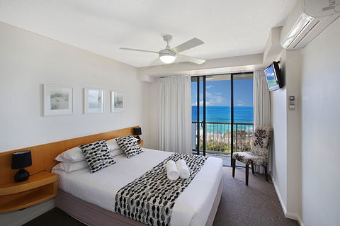 Catalina Resort - Mackay Tourism 11
