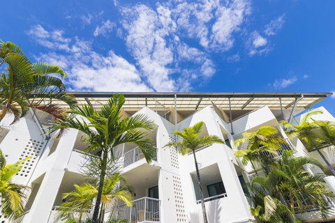 Beach Club Resort Mooloolaba - Mackay Tourism 33