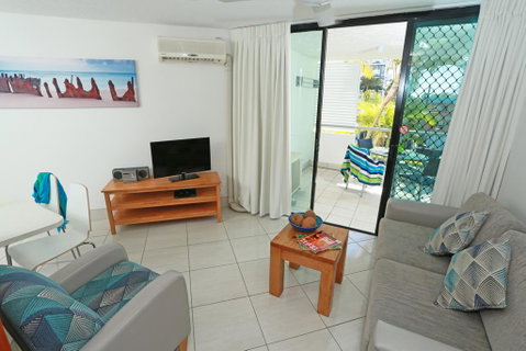 Beach Club Resort Mooloolaba - Mackay Tourism 21