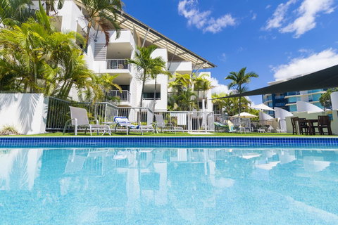 Beach Club Resort Mooloolaba - Mackay Tourism 0