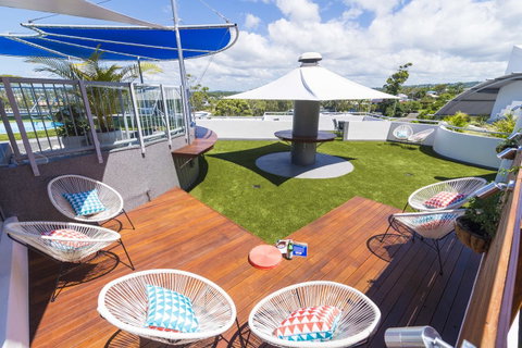 Beach Club Resort Mooloolaba - Mackay Tourism 2
