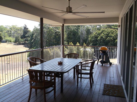 La Casita Banca - Luxury Holiday Home - Mackay Tourism 1
