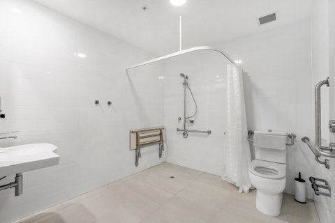 Essence Suites Taringa - Mackay Tourism 13