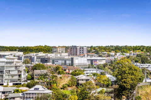 Essence Suites Taringa - Mackay Tourism 38