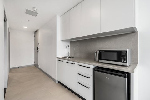 Essence Suites Taringa - Mackay Tourism 35