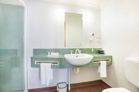 Downs Motel - Mackay Tourism 8