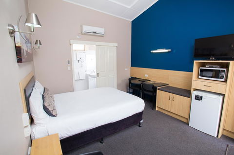Downs Motel - Mackay Tourism 28