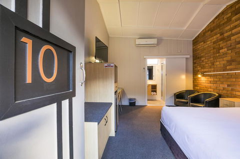 Downs Motel - Mackay Tourism 3