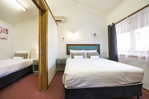 Downs Motel - Mackay Tourism 9